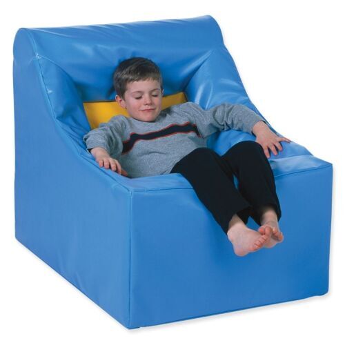 Vibroacoustic Lounger Chair including Softplay Speaker Seat