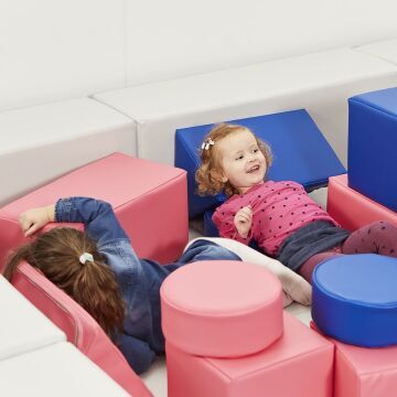 Low level Play Pen